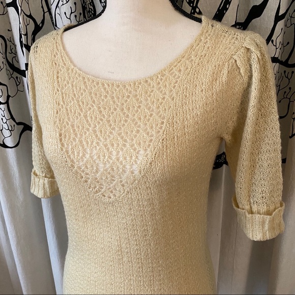 Susina Delicate Vintage Inspired Feminine Sweater - Picture 2 of 7